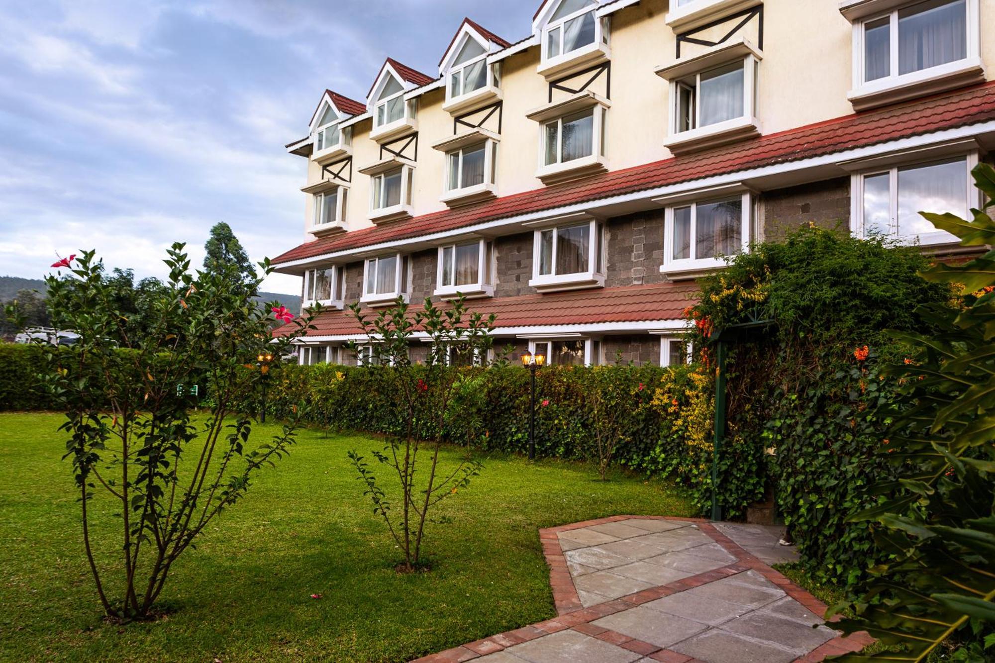 Midland Hotel Nakuru Exterior photo
